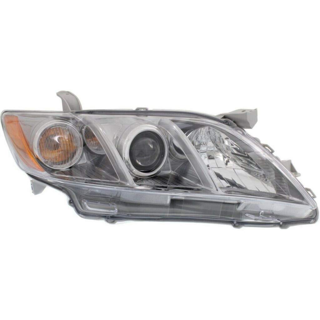 Toyota Camry Headlights Driver and Passenger Side Assembly Unit O42770