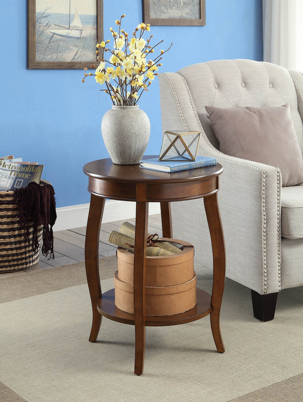 Round Accent Table with Storage Shelf M597141